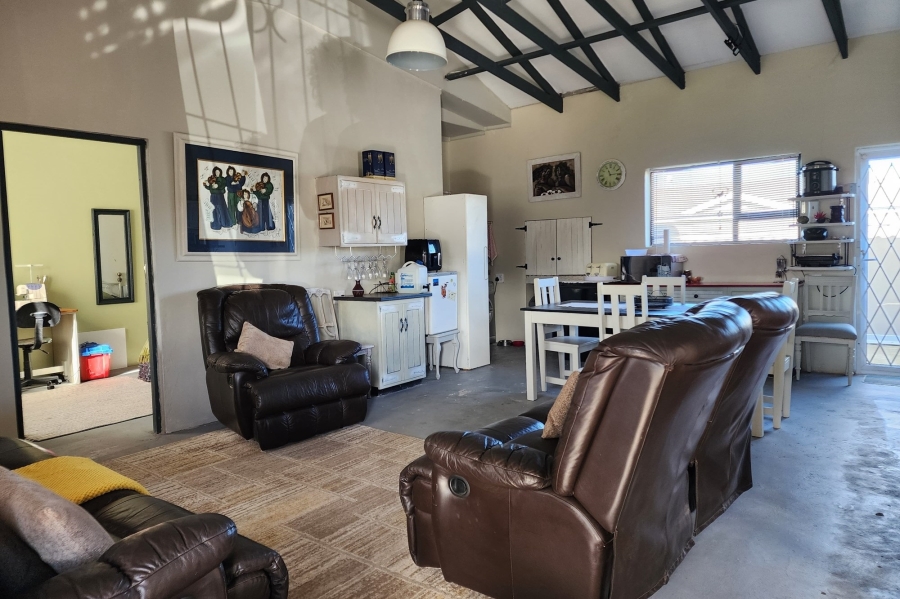 2 Bedroom Property for Sale in Fountains Estate Eastern Cape